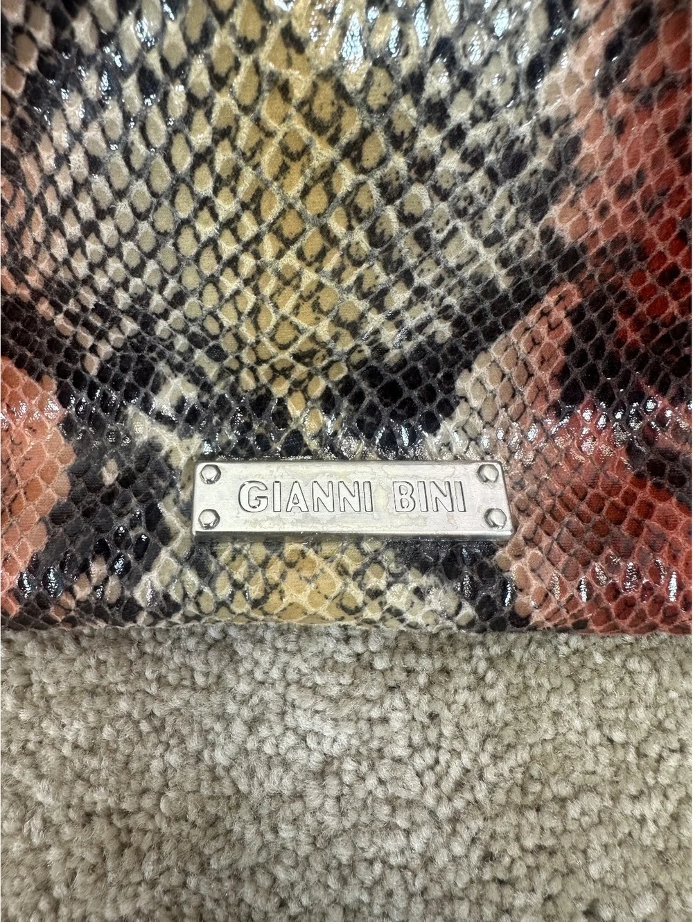 Gianni Bini Snakeskin Print Clutch Shoulder Bag Mob Wife Animal Print